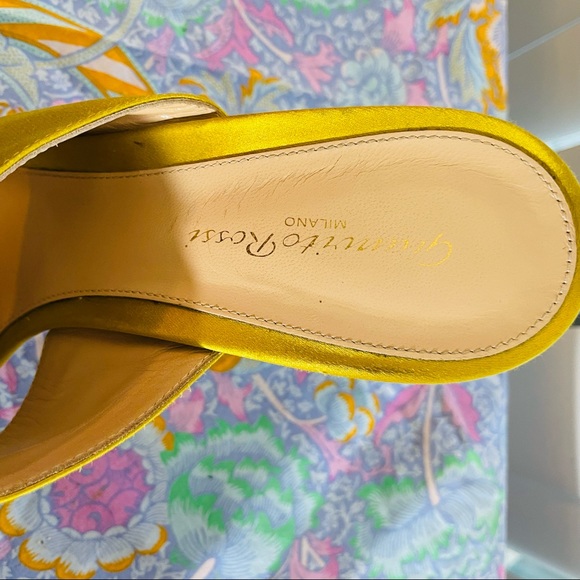 Gianvito Rossi Mustard yellow sandal mule fall Satin material size 42 Italy 11.5 - Picture 7 of 7